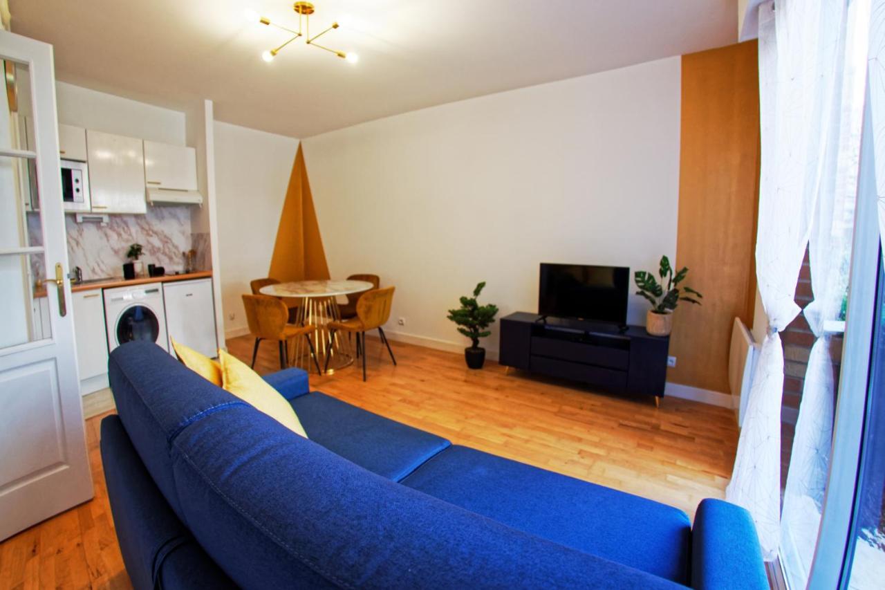 Suite George 5 + Parking Prive Et Securise Arras Exterior photo